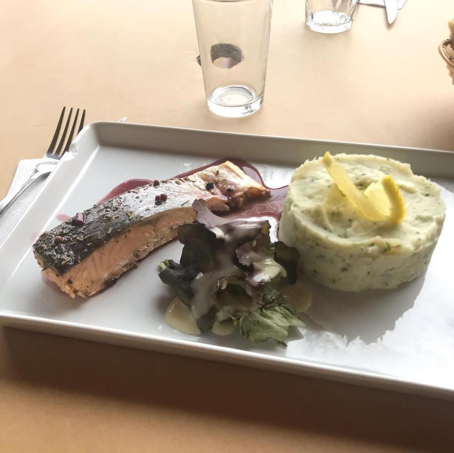 Hotel Restaurant Campanile Орийак Экстерьер фото